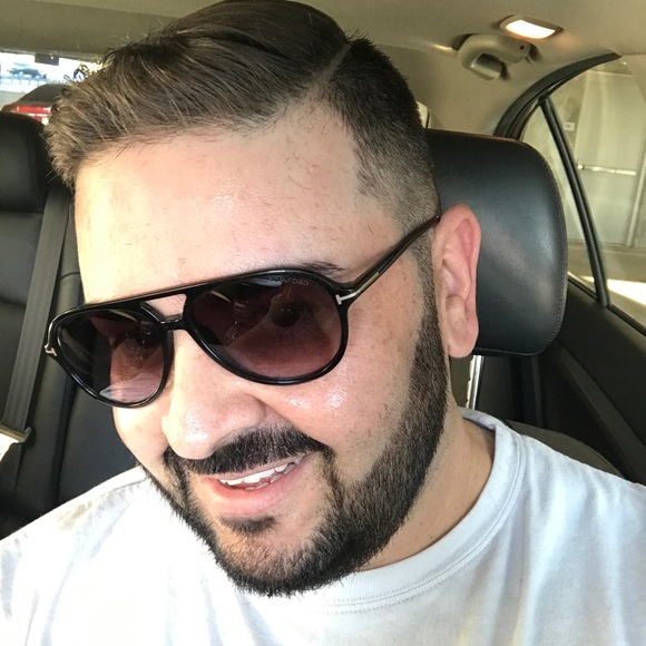 Meet your Posher, Noe - Picture 10 of 16